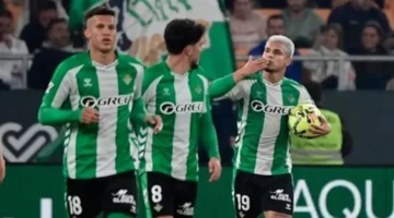 صدام الدوري الأوروبي.. من يحسم مواجهة باوك وريال بيتيس الليلة عبر هذه القنوات؟